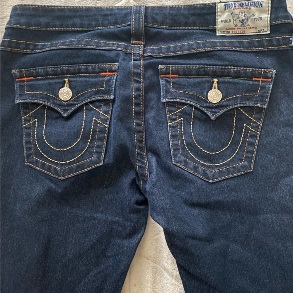 Size 30 true religion jeans , Dark blue , boot cut , & looks new